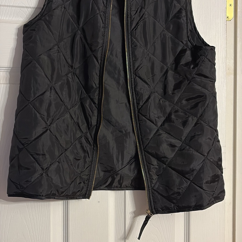 Mudpie lightweight Quilted Women's Vest